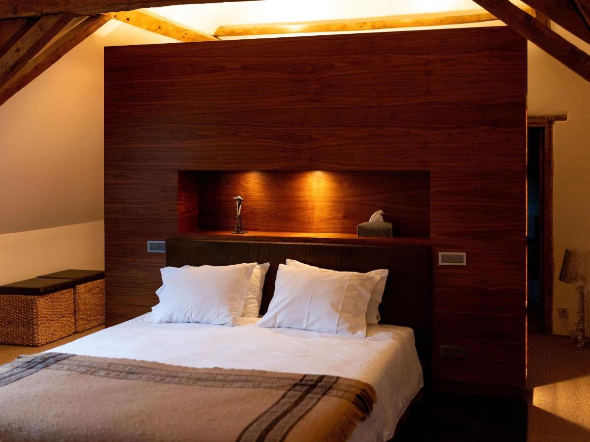 Indrani Lodge Loupoigne Extérieur photo